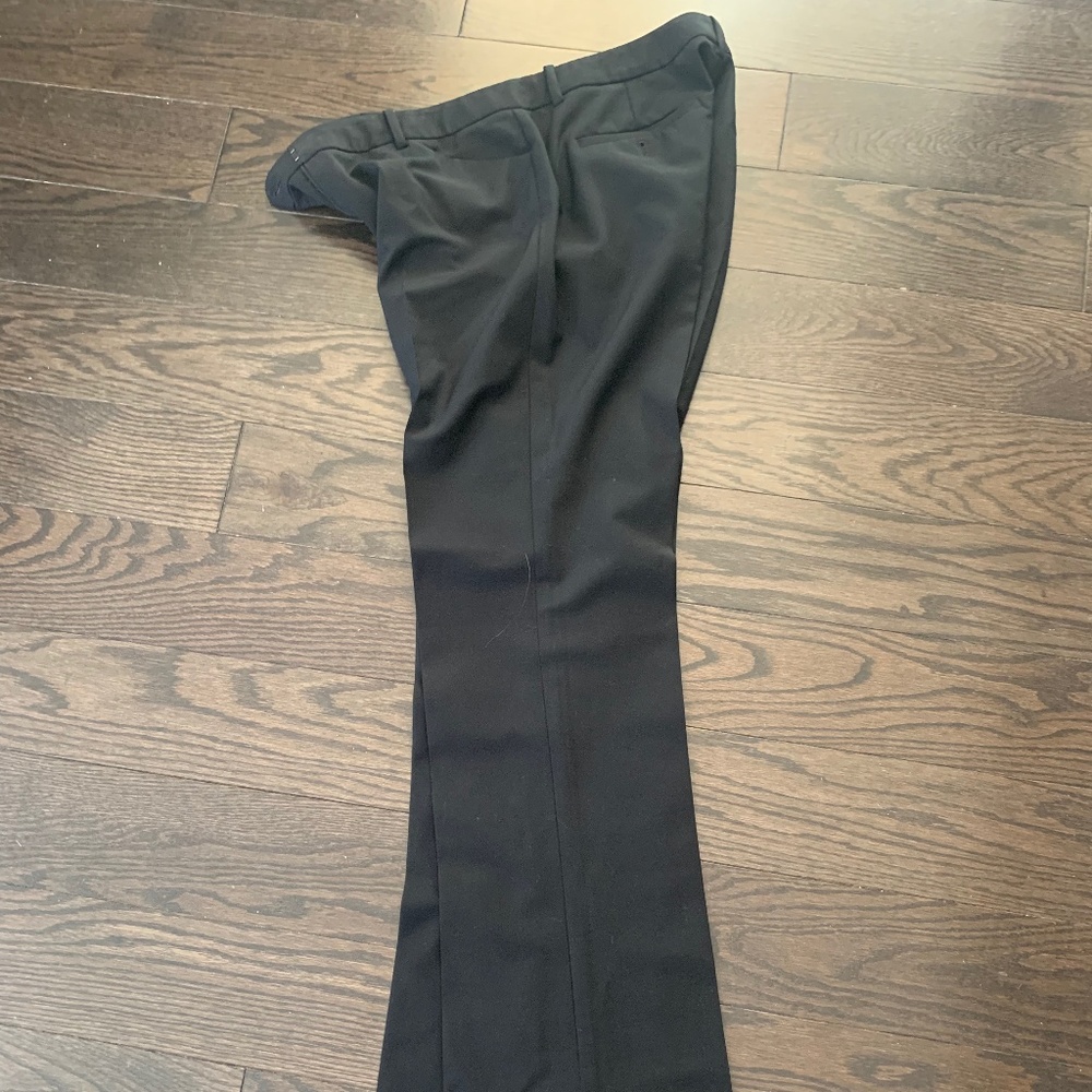 Theory Women's Black Pants Size 10